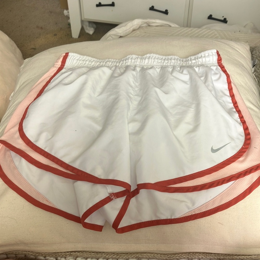 Dri-fit Nike cute shorts!! Color: Peach,Coral,and White! Size:Medium